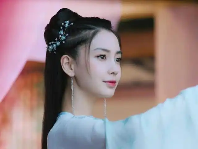 她不会背台词就念数字,不是流量演员,而是出道13年的老戏骨
