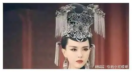 她11岁入宫当婢女,14岁被封为中宫皇后,一生辅佐三代帝王