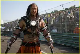 钢铁侠2又曝新剧照各大主演纷纷登场
