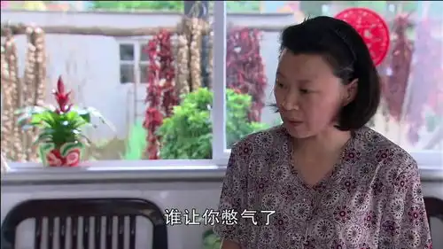 乡村爱情圆舞曲谢广坤这一会就往炕上一趟,这脾气真大,还惦记这刘能的话
