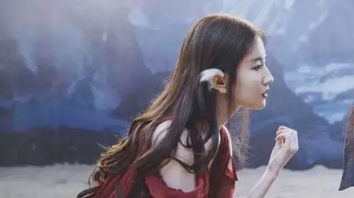 刘亦菲自毁形象的作品二代妖精开创一个全新的妖物世界