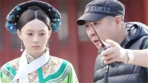 自取其辱郑晓龙敢翻拍红楼梦,难道是甄嬛传给的勇气
