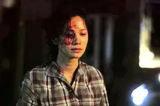 23岁成男生幻想对象,却因太美被质疑变性,今40岁活得让女人羡慕