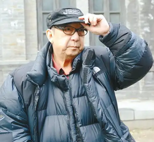 中医世家大宅门陈宝国演绎同仁堂乐镜宇,剧本被抢被烧毁