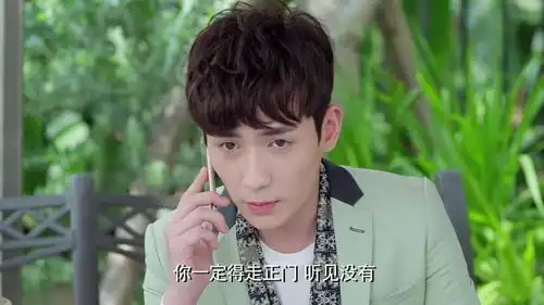 御姐归来安以轩对朱一龙说我的终身幸福就交给你了,真是太甜了
