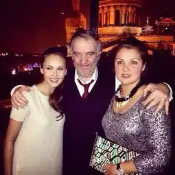 你错过了世界杯开幕式,不要再错过俄罗斯的姐夫
