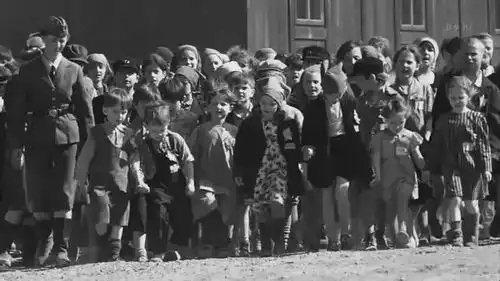 每日推荐一部每个人都应该看的战争电影辛德勒的名单