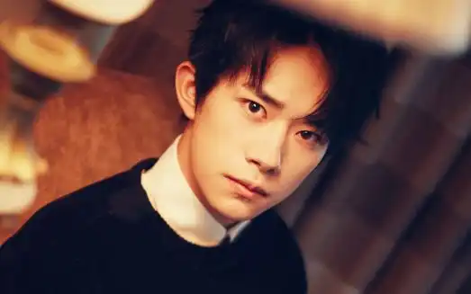 唐嫣罗晋感情危机某小花喜欢乱改剧本张艺兴恋爱经历少朱一龙被团队拖累蒋勤勤黑料多婊哥爆料
