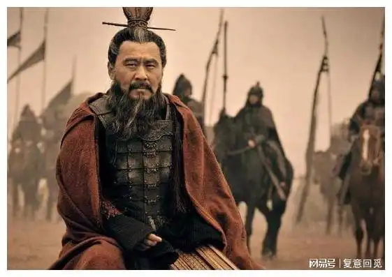 三国有一无耻将领,中饱私囊专杀救命恩人,如今却被一部分人供奉