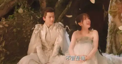 苍兰诀小兰花是息兰神女,战神长珩的未婚妻克魔尊东方青苍
