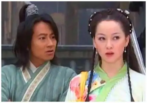 当年乌龙闯情关红遍全网,男女主统统过气,龙套小配角却红到发紫
