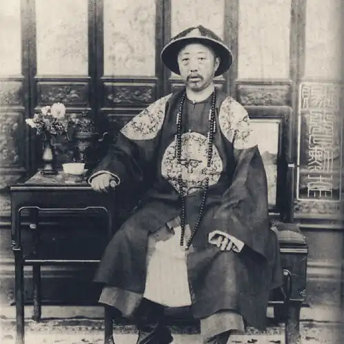 颐和园修建经费之谜慈禧从没伸手要,海军为何上赶着掏钱
