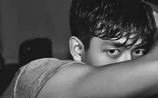 打败白敬亭抱走郑爽,和陈伟霆抢女人,为河神李现疯狂打call