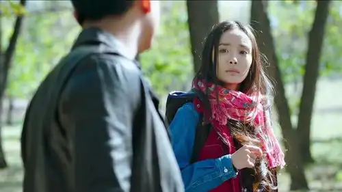 分手大师杨幂来找男友谈话,竟然看到他和女人在公司这样
