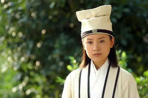 才女模仿祝英台,女扮男装寻找梁山伯,对对联喜结良缘
