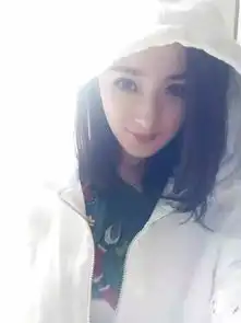 赵丽颖被人认成杨幂,都是短发惹得祸
