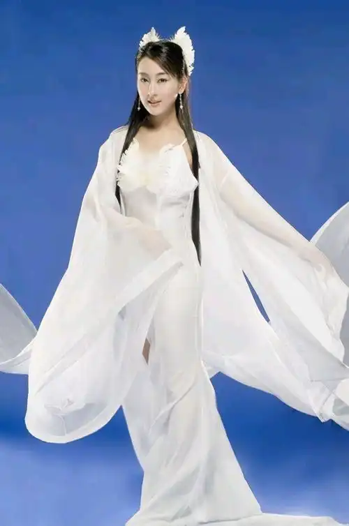 20位美女古装剧照,有她在佟丽娅刘亦菲只能尾随其后
