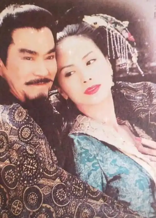 众星悼念雄霸千叶真一田丽晒温馨剧照,赵文卓用台词悼念
