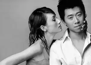 演员夏雨的书法画画堪称专业水准,连徐静蕾都自愧不如
