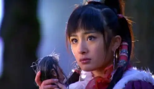 若不是她当初走错了一步路,杨幂赵丽颖,热巴都要靠边站
