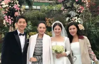32岁宋仲基和36岁宋慧乔大婚,但有人却闹了笑话,笑死我了
