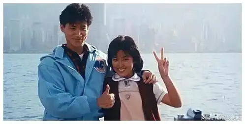 张学友61岁生日歌神在家,地位堪忧