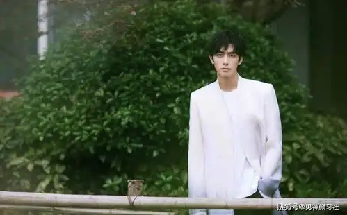 宋威龙俘获人心的哥哥式穿搭学起来这风格谁能拒绝啊