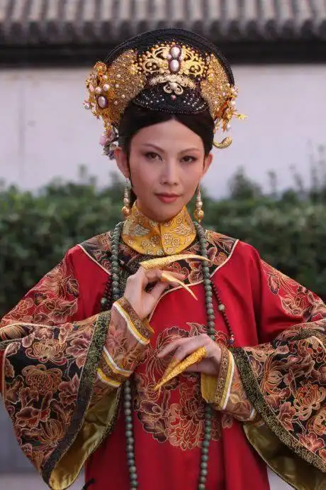 甄嬛传导演郑晓龙电视剧拍到一半,很后悔请了蔡少芬
