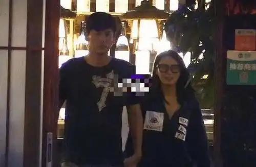 面对于晓光,秋瓷炫仿佛在重演着回家的诱惑
