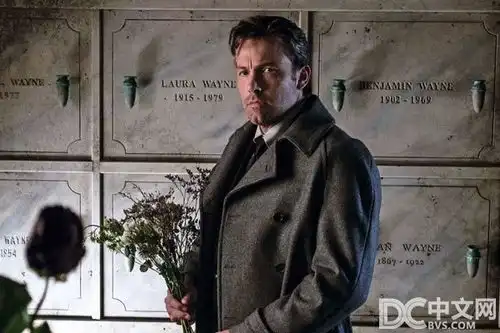 官宣大本亲口表示他已从蝙蝠侠退役