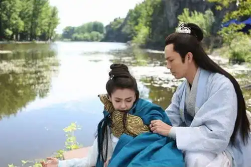 替身演员自曝因颜值过高被主演要求辞退,矛头直指钟汉良
