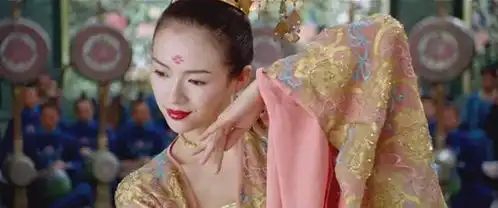 美人倾城,惊艳了时光,温柔了岁月