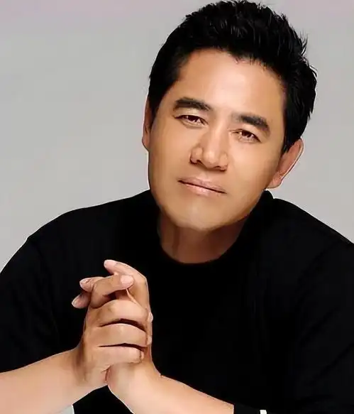 陈宝国自曝拍大宅门时,何赛飞不问青红皂白,直接给我一嘴巴子