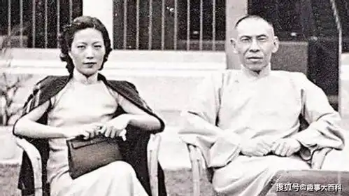 梅兰芳和杜月笙,谁才是孟小冬的最爱答案在她晚年卧室的照片里