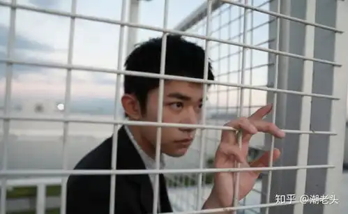 易烊千玺平头新造型太酷,这是已经彻底转型了吗