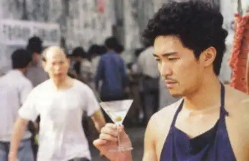 风骚走位,特工耍酷也靠衣装