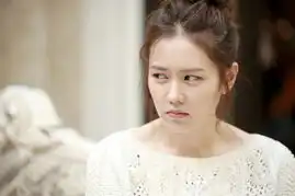 鲨鱼曝孙艺珍素颜照嘟嘴卖萌清纯迷人
