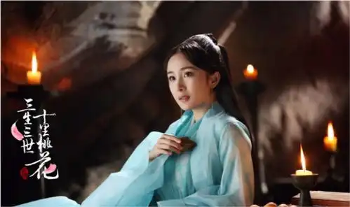 杨幂刺杀小说家新预告曝光,首次出演大反派,打戏太上头了
