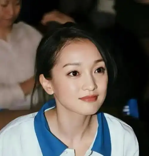 周迅48岁生日,男友卓越分享云宫迅音为她庆生,意有所指
