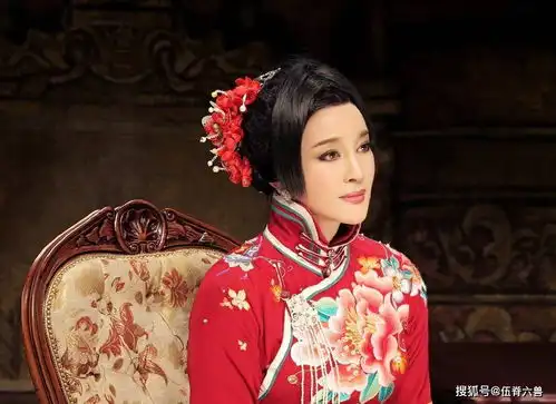 54岁刘嘉玲,65岁刘晓庆,在少女的路上还能走多远