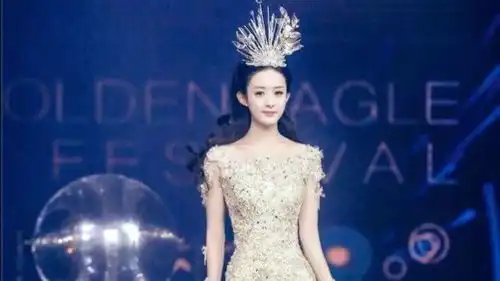 赵丽颖金鹰奖曝赵丽颖为金鹰节取消了原定的线下活动,或将再次封金鹰视后

