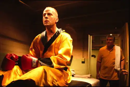 低俗小说一众主演聚首,纪念影片上映30周年
