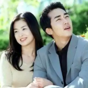 被韩国禁止整容的国民妹妹,怎么这样了