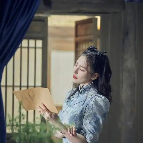 张雨绮双马尾旗袍造型上热搜张雨绮双马尾旗袍造型张雨绮双马尾和旗袍造