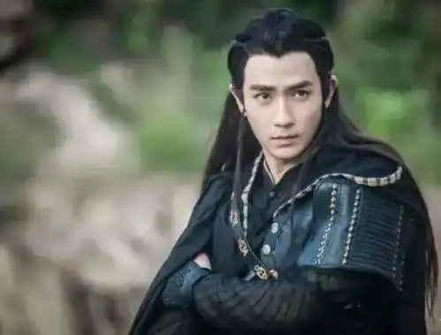 镇魂番外双生小鬼王的聘礼,面面是一件衣袍,沈巍是一串兽牙,一娶一嫁
