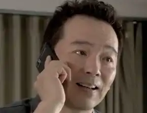 求助谁知道辣妈正传中李木子丈夫洛天用的联想手机是什么型号的
