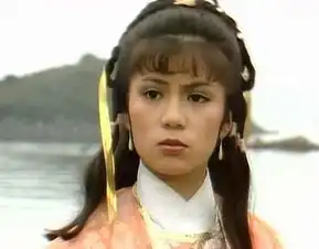 新版射雕捧红了李一桐,真心不如老版黄蓉