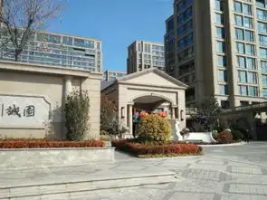 绿城理想之城.晓峰湖畔法式风格电梯洋房