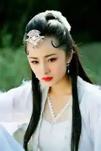 时隔35年神雕侠侣再拍电影,赵丽颖杨幂版小龙女你站谁
