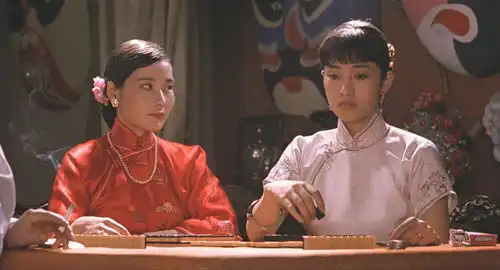 大红灯笼高高挂影像叙事再创作的胜利